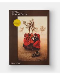 India: Steve Mccurry