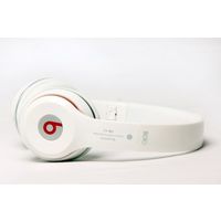 Beats Solo HD 2 Wireless/MP3/FM White