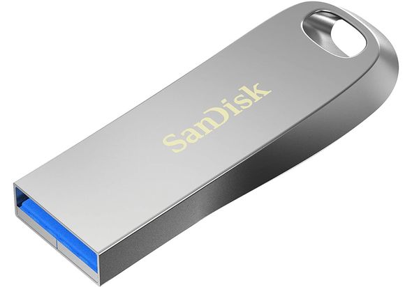 SanDisk 64GB Ultra Luxe USB 3.1 Gen 1 Flash Drive