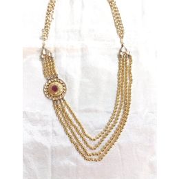 RED WHITE KUNDAN SIDE PIN NECKLACE SET