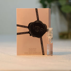 VIKTOR & ROLF Rose Explosion EDP 1.5 ml Perfume Sample Mini Vial