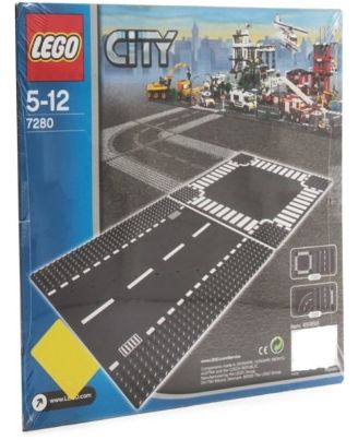 Lego Straight and Crossroad Plates